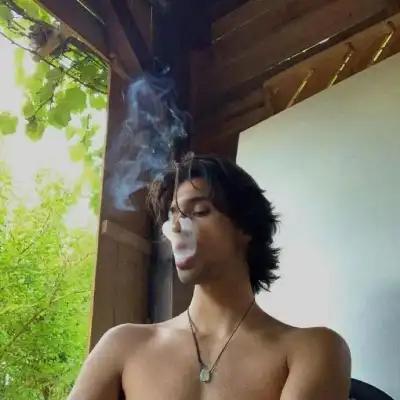 车悦驰